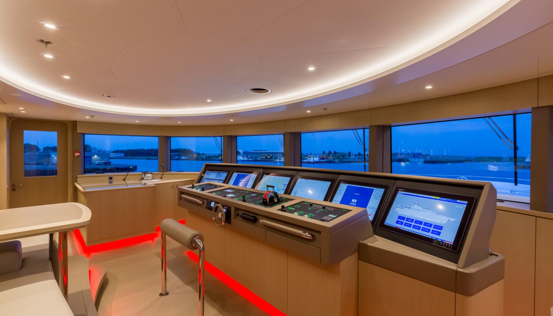 Integrated bridge systems Alewijnse